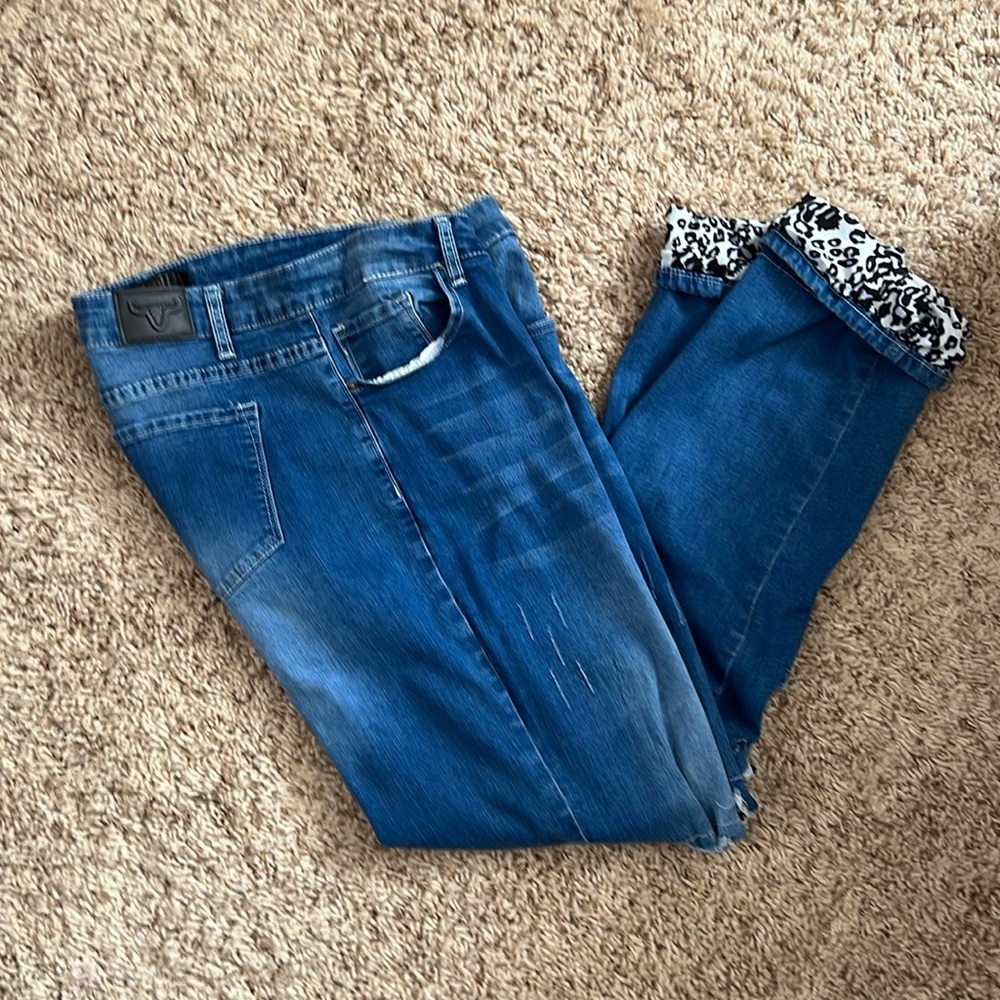 Lucky & Blessed jeans with white leopard accents